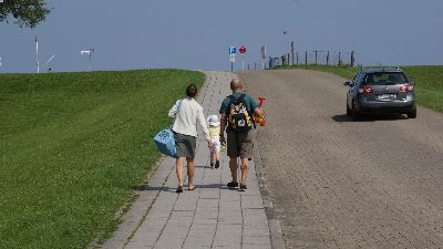 Auf dem Weg zum Strand